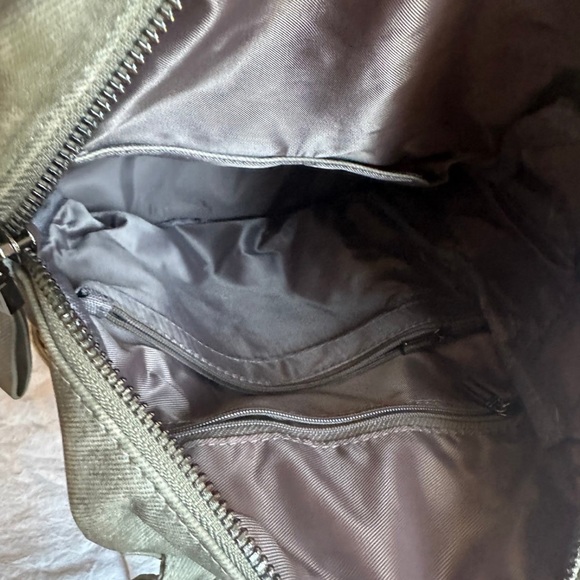 Back Packs - Picture 11 of 14